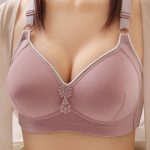 Comfortable Wire-Free Bra for Plus-Size Women, Three-Row Three-Button Design, Lightweight and Breathable, Breast-Supporting Underwear for Mature Ladies