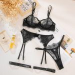 Cross-border  Sexy Lingerie Temptation Set Seductive French Eyelash Lace Hollow-out Bra Garter Belt Four-piece Set - Image 6