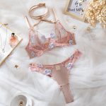 Women's Sexy Spicy Girl Set Personalized Flower Embroidery Steel Ring Gathered Bra Set - Image 6