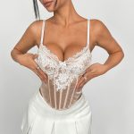 Lace Small Flower Edge Mesh Embroidery Splicing High Elastic Satin Steel Ring Boned Diamond Back Vest - Image 3