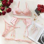 Sexy  Style Red Lingerie Set with Mesh Splicing, Embroidered Floral Bra and Garter Belt - Image 10