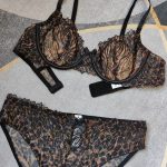 Plus Size Lingerie Sexy Lace Embroidery Ultra-thin Large Bust Minimizer Leopard Print Bra Set - Image 4