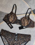 Plus Size Lingerie Sexy Lace Embroidery Ultra-thin Large Bust Minimizer Leopard Print Bra Set - Image 5